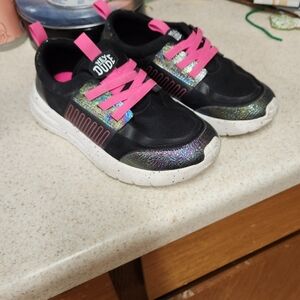 Girls Hey Dude shoes size 2